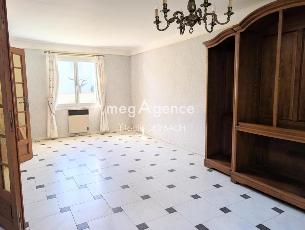 Maison quatre chambres et terrain clos - Photo 3