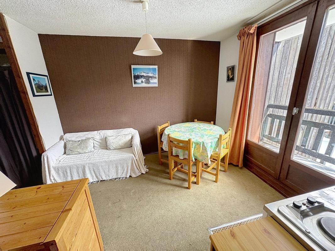 Studio avec une chambre fermée - Photo 3
