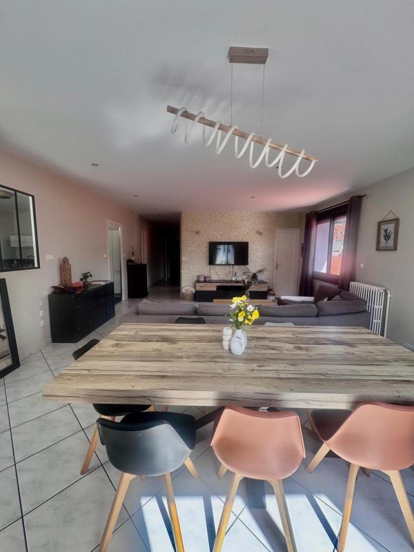 MAISON FAMILIALE AVEC PISCINE – FIRMINY CENTRE ? - Photo 4