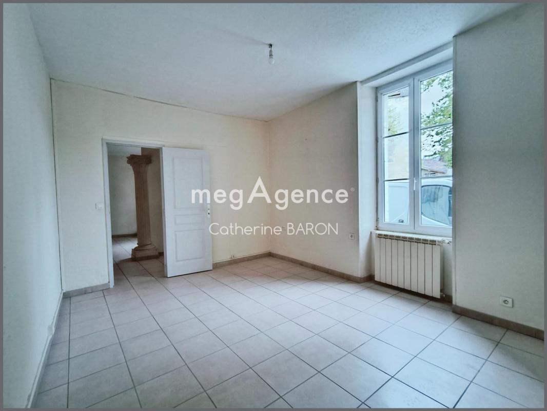 Maison plain-pied 104m2 - 2 chambres - Cour - Photo 4