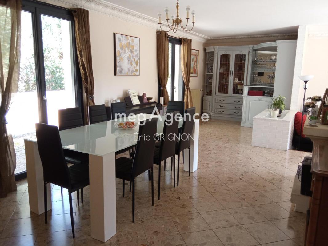 Maison 7 pièces avec piscine à 10mn de la mer - Photo 5