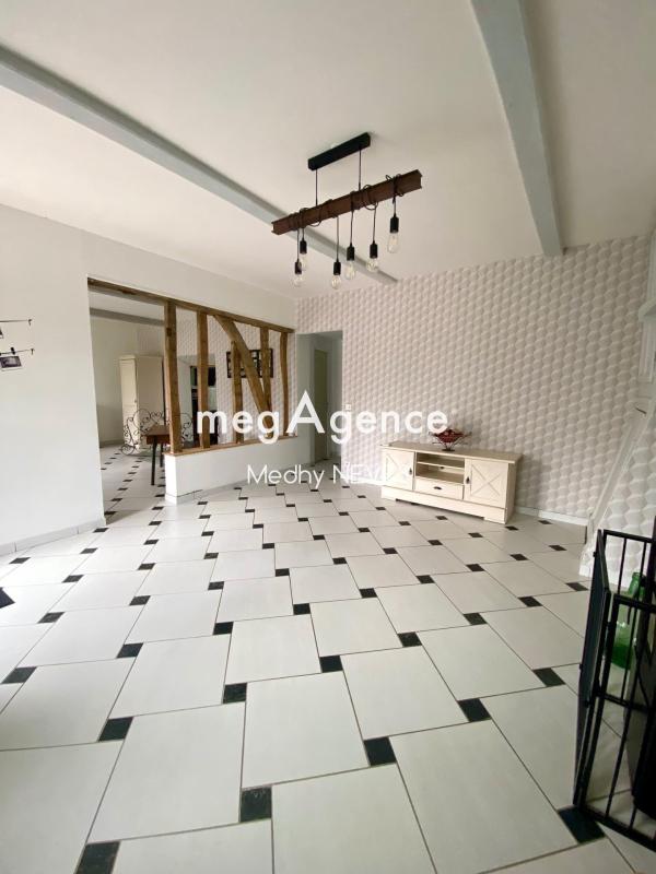 Maison rénovée 6 pièces - Photo 2