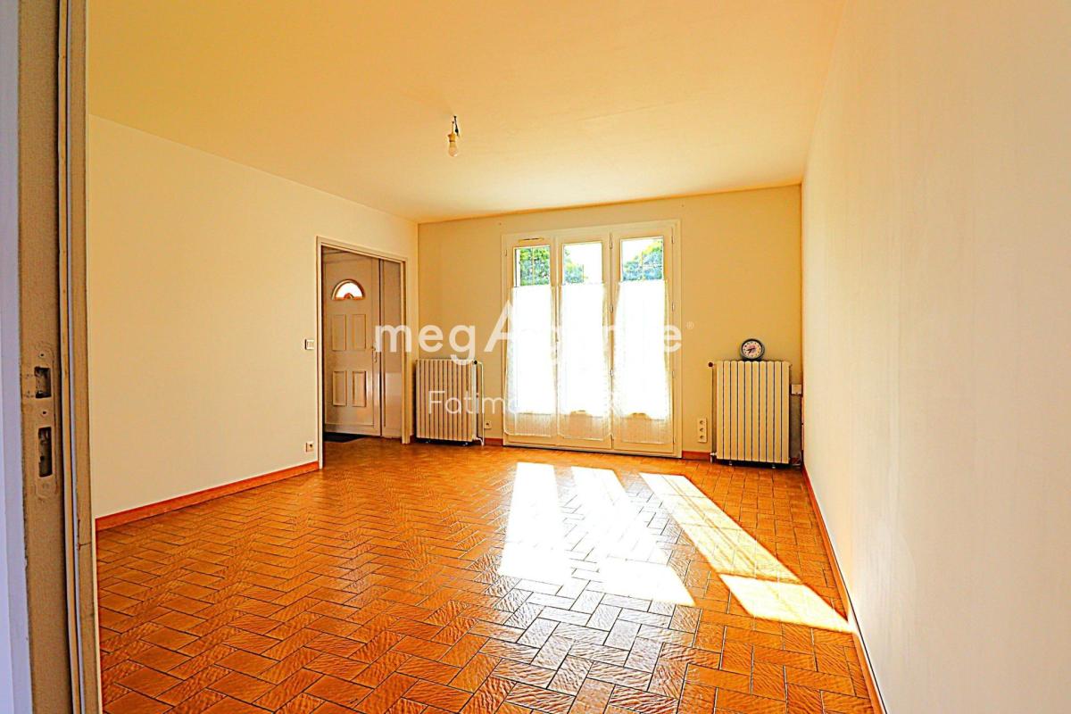 Maison plain‑pied ,Grand terrain 1 359 m² Sous‑sol total - Photo 2