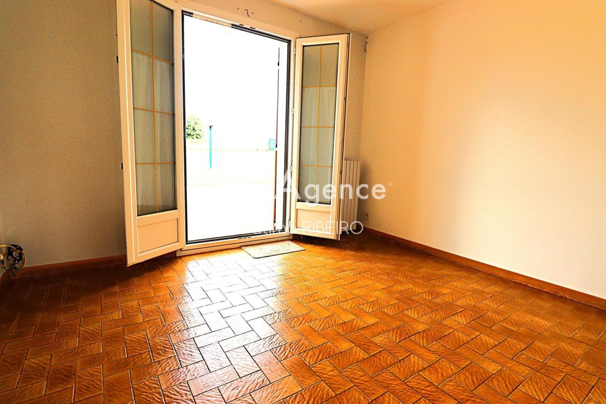 Maison plain‑pied ,Grand terrain 1 359 m² Sous‑sol total - Photo 4