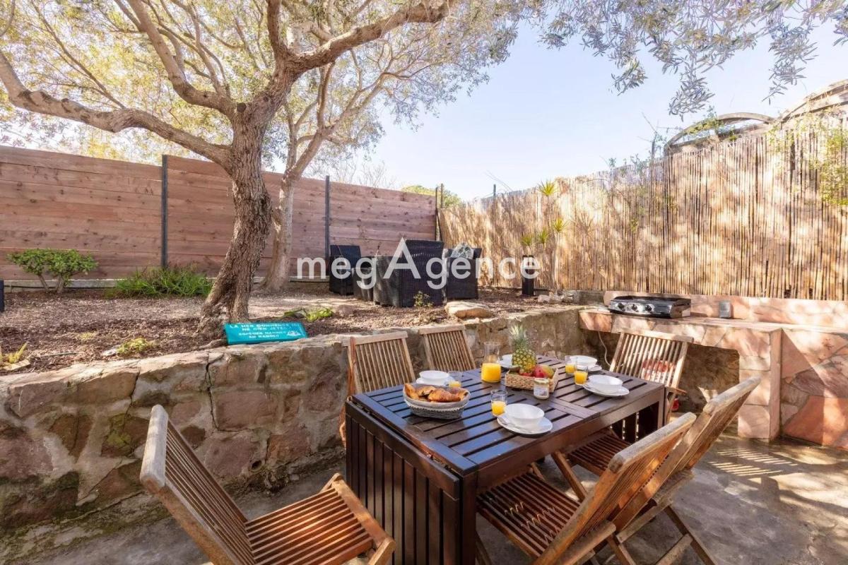 PRESQU’ÎLE DE GIENS –VILLA DIVISÉE EN 3 ESPACES INDÉPENDANTS - Photo 3