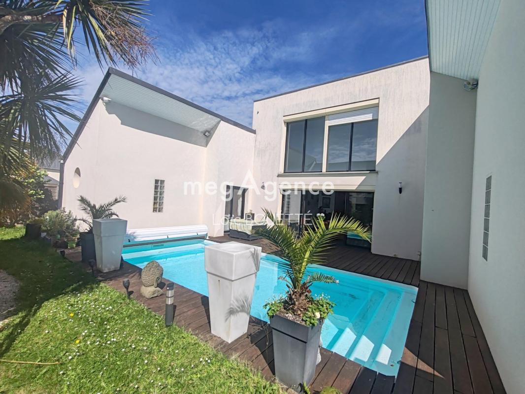 Maison à vendre, 6 pièces, 145 m², La Meziere
