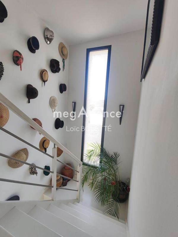 MAISON CONTEMPORAINE AVEC PISCINE - Photo 4