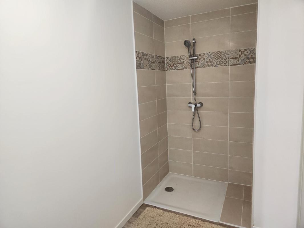 Maison 5 pièces de 103 m2 - Photo 5