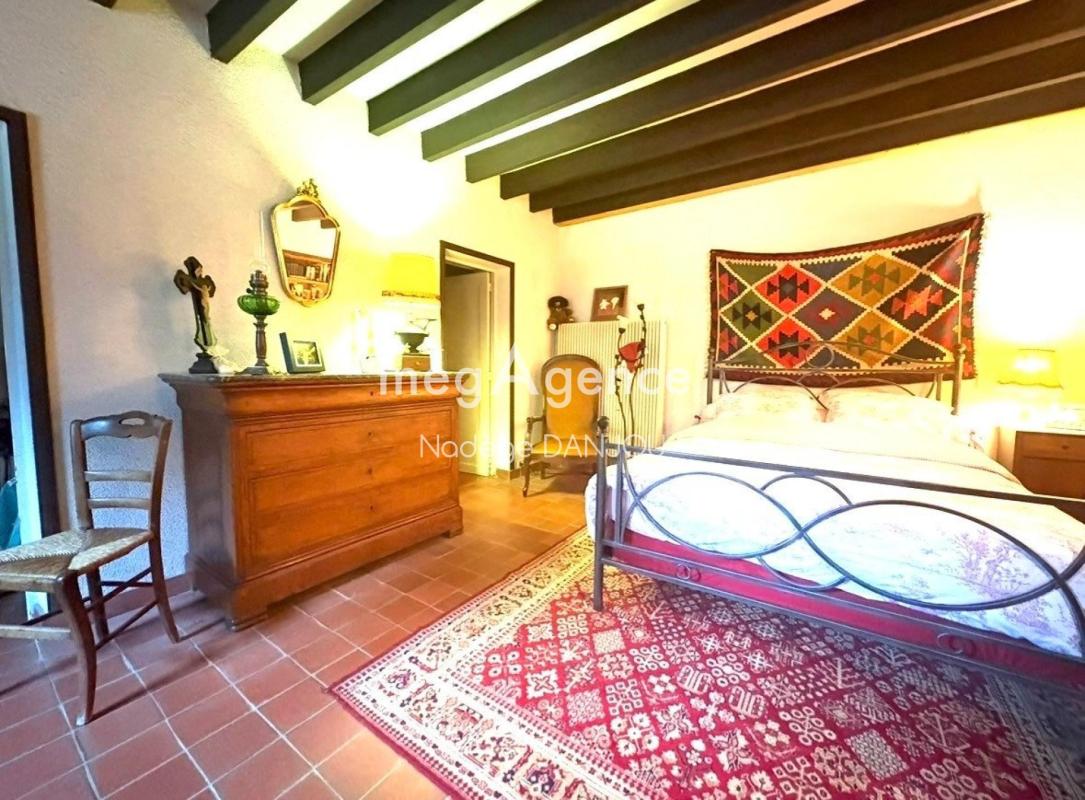 BELLE DEMEURE EN PIERRES 200 M2 - 8 PIECES - ST -PIERRE -TARENTAINE 14350 - Photo 4