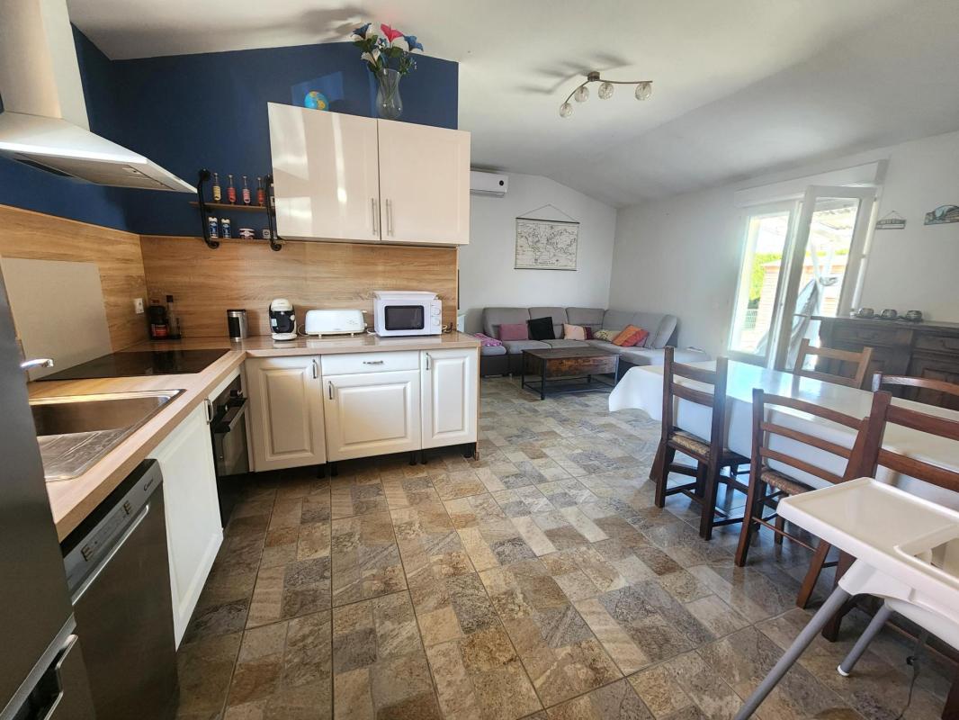 ? Maison rénovée 60 m² – Saint-André-de-Cubzac – Terrain 450 m² - Photo 2