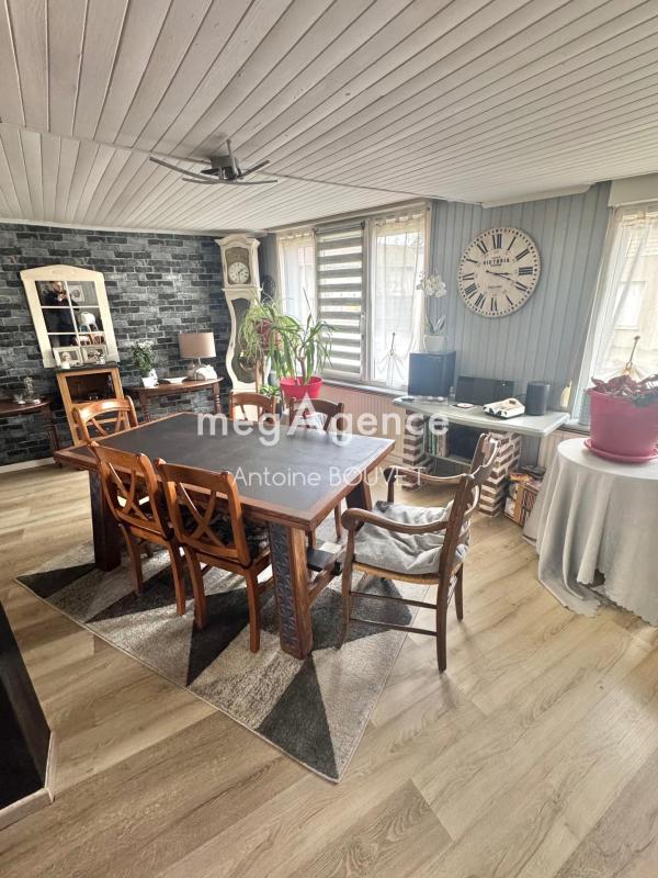 Maison à vendre, 8 pièces, 229 m², Bouquemaison