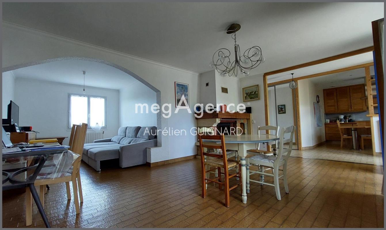 3 chambres, beaux volumes à vivre, jardin, garage - Photo 4