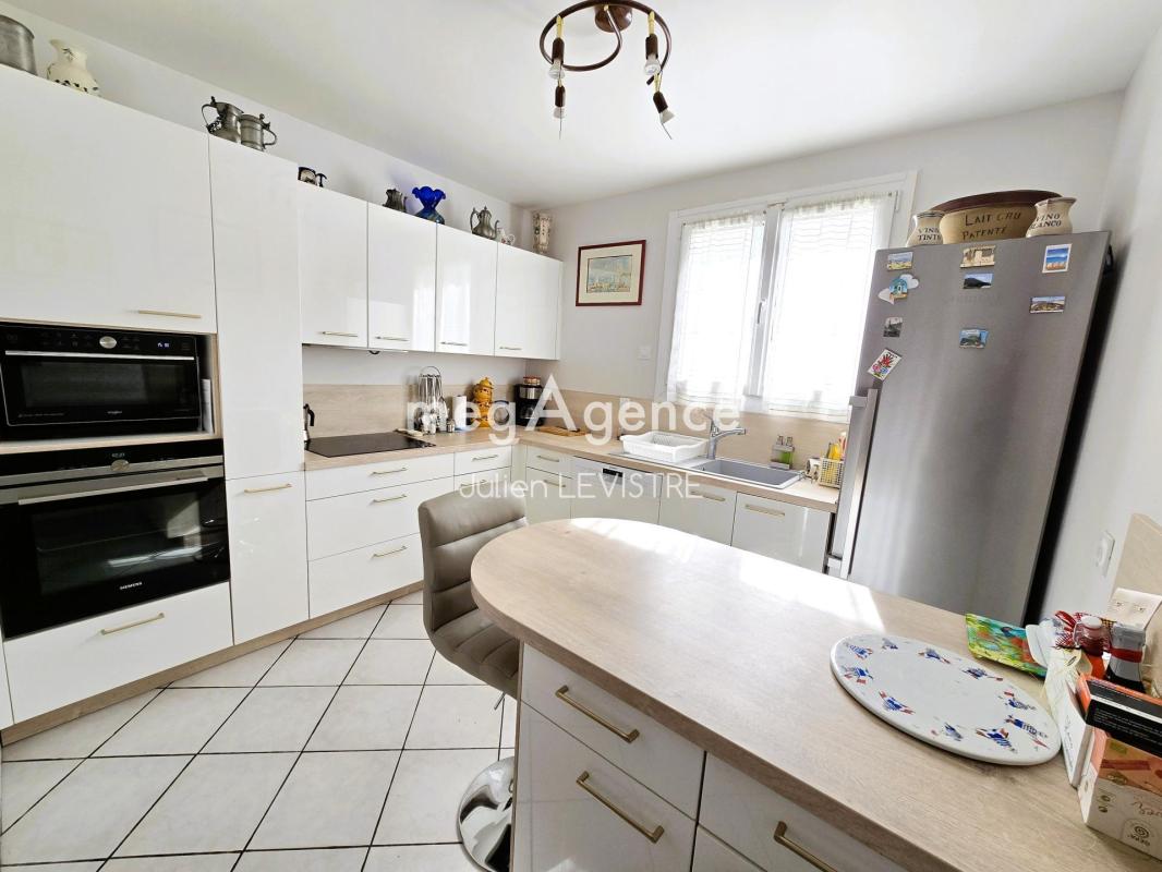 Maison de 6 pièces de 148m² - Photo 4