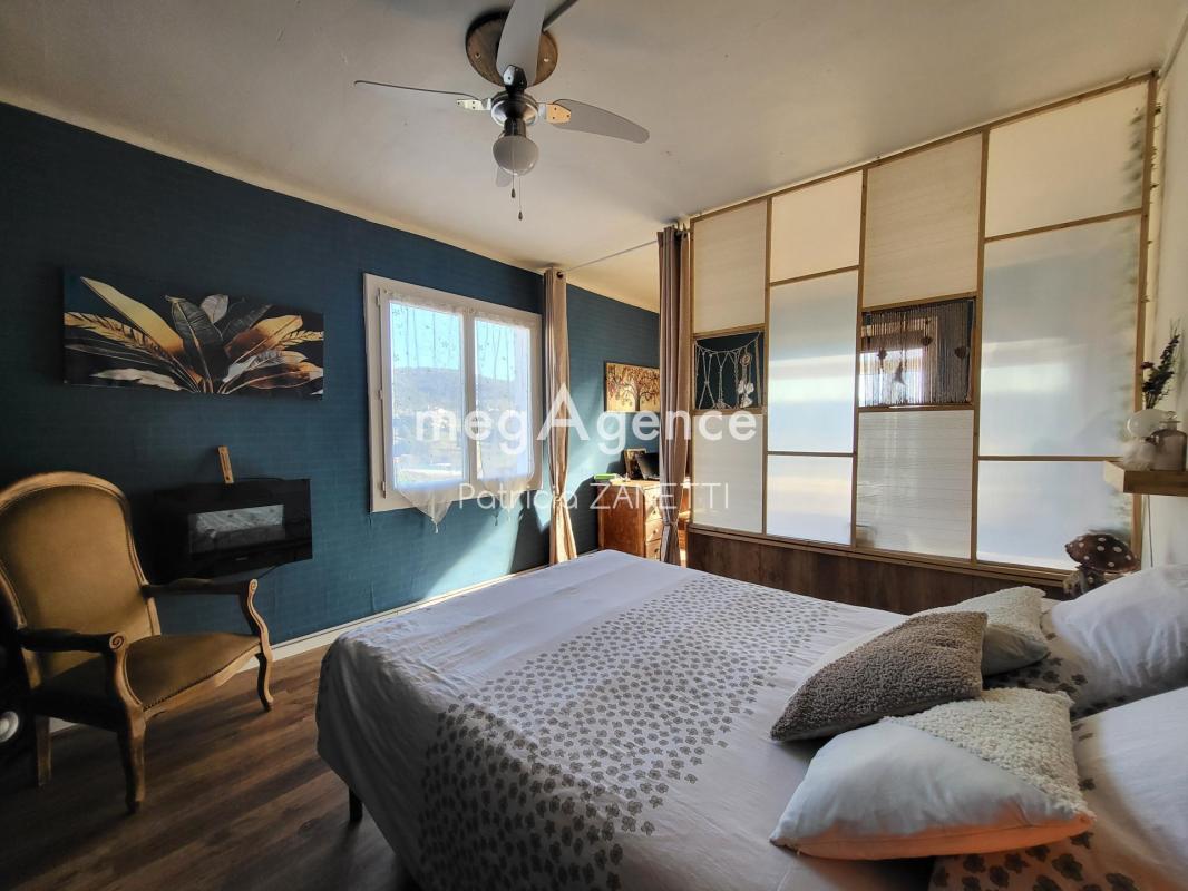 Maison, 1 chambre, garage, véranda 846 m² de jardin clos et arboré - Photo 4