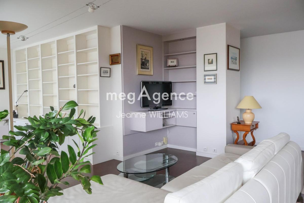 Appartement meublé – Vue panoramique exceptionnelle sur Paris – 81 m² - Photo 5