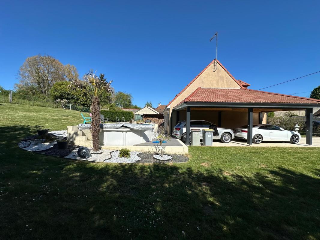Belle maison sur 891m2 de terrain clos - Photo 3