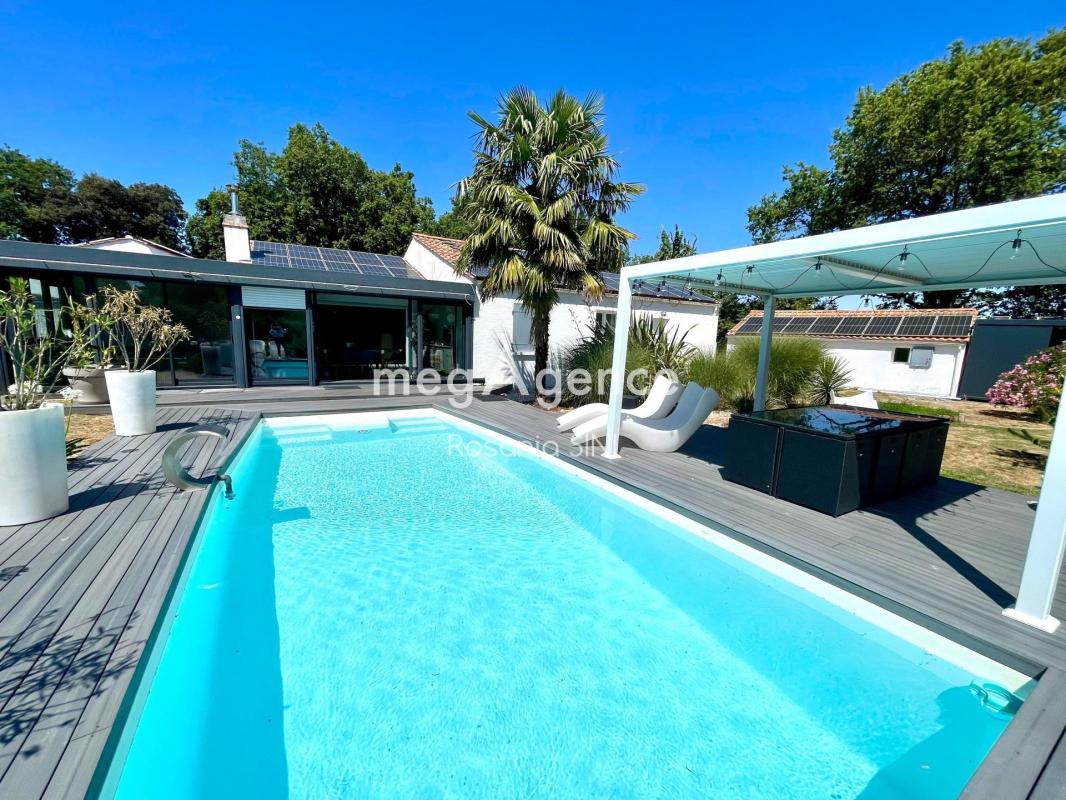 Maison de plain-pied de 206 m2 + T2 indépendant piscine & jacuzzi – À 10min des Sables d’Olonne - Photo 2