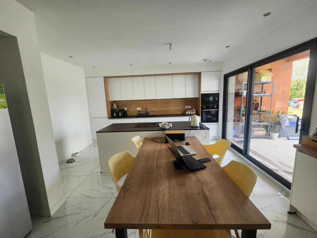 Maison de 150 m² – confort moderne & prestations de qualité - Photo 3