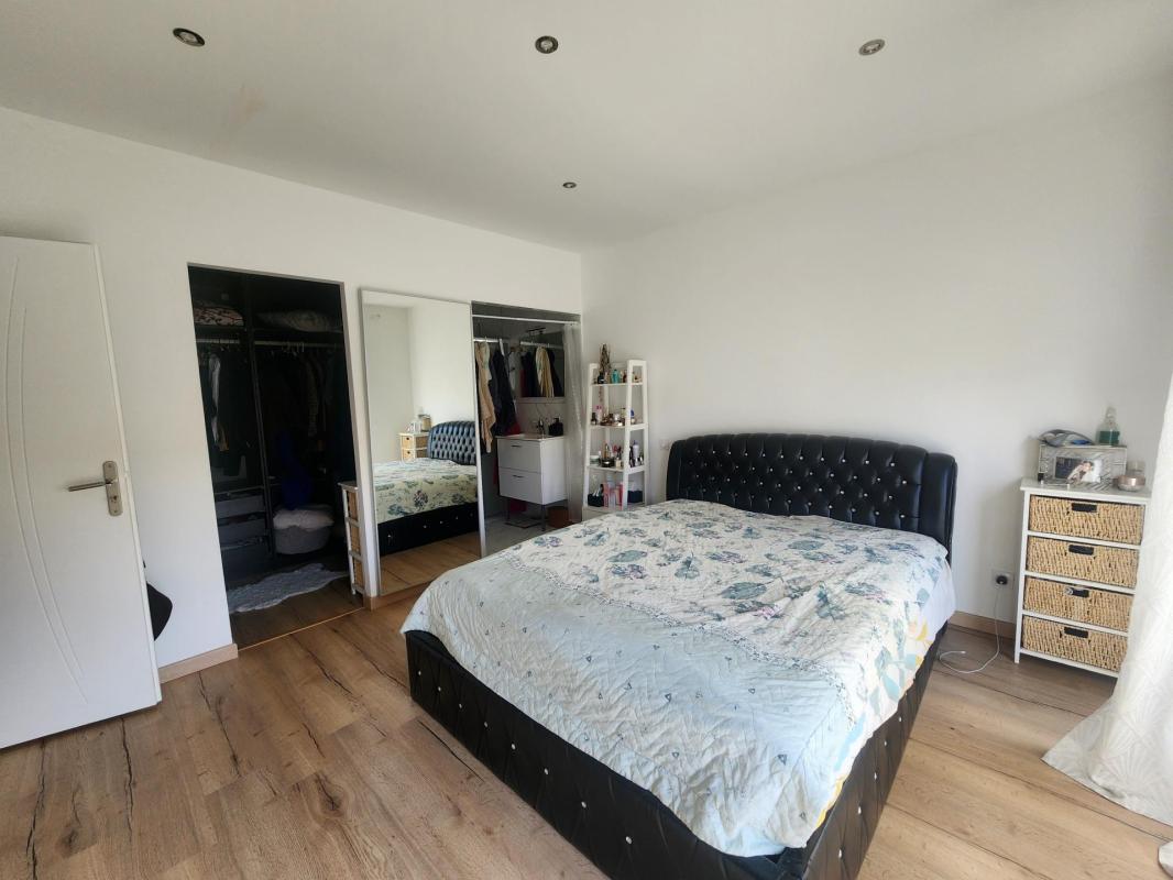 Maison de 150 m² – confort moderne & prestations de qualité - Photo 5