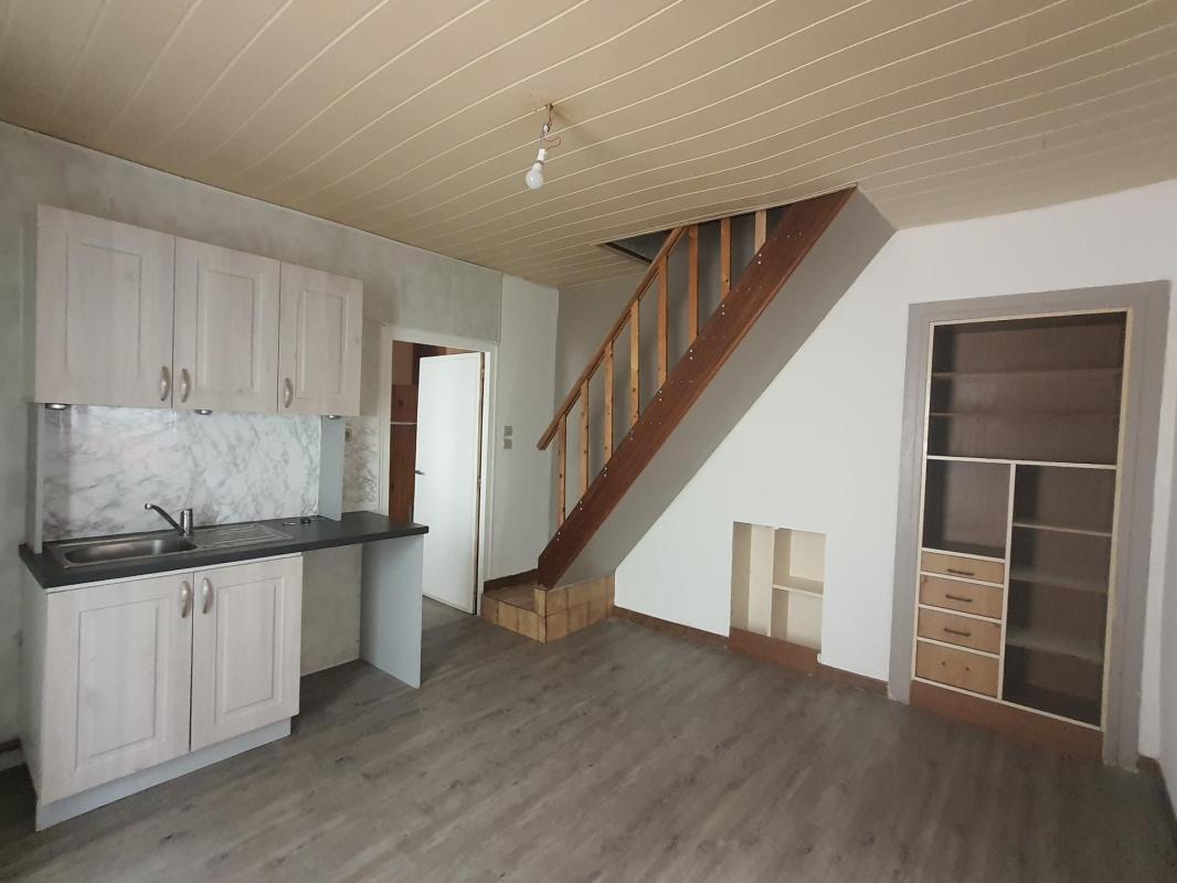 Maison de ville de type F2 bis - Photo 3