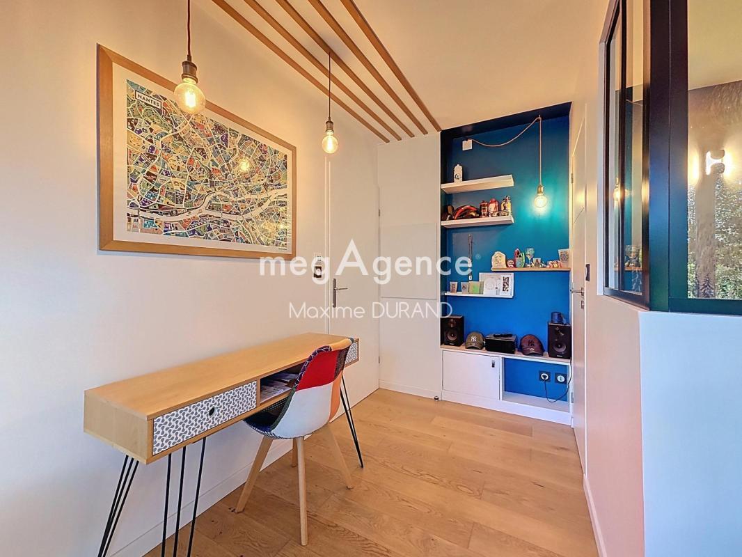 Appartement T2 en parfait état avec grande terrasse - Photo 4