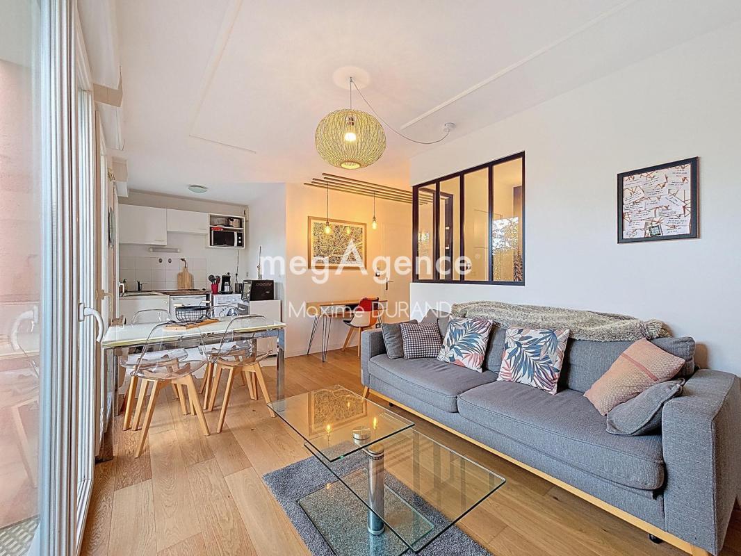 Appartement T2 en parfait état avec grande terrasse - Photo 5