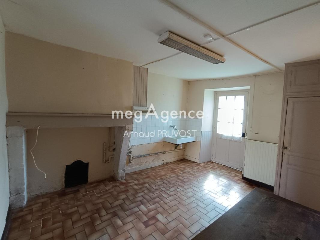 Maison 4 chambres avec jardin et dépendances - Photo 4
