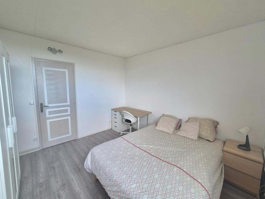 Prox Cours Fauriel/ Parc Europe : T4 idéal investissement comme résidence principal. Possibilité achat meublé - Photo 3