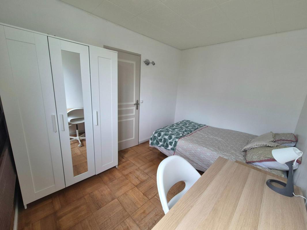 Prox Cours Fauriel/ Parc Europe : T4 idéal investissement comme résidence principal. Possibilité achat meublé - Photo 5