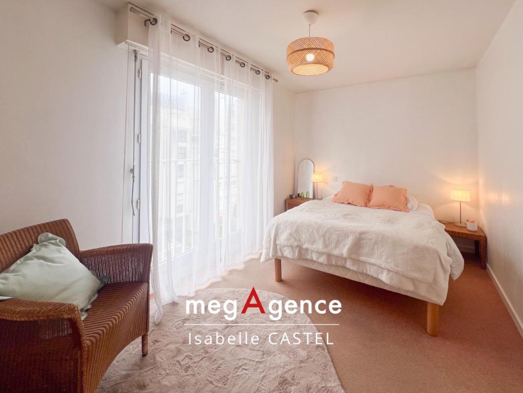 Beau duplex 2 chambres + mezzanine quartier des Présidents avec aperçu mer !! - Photo 5