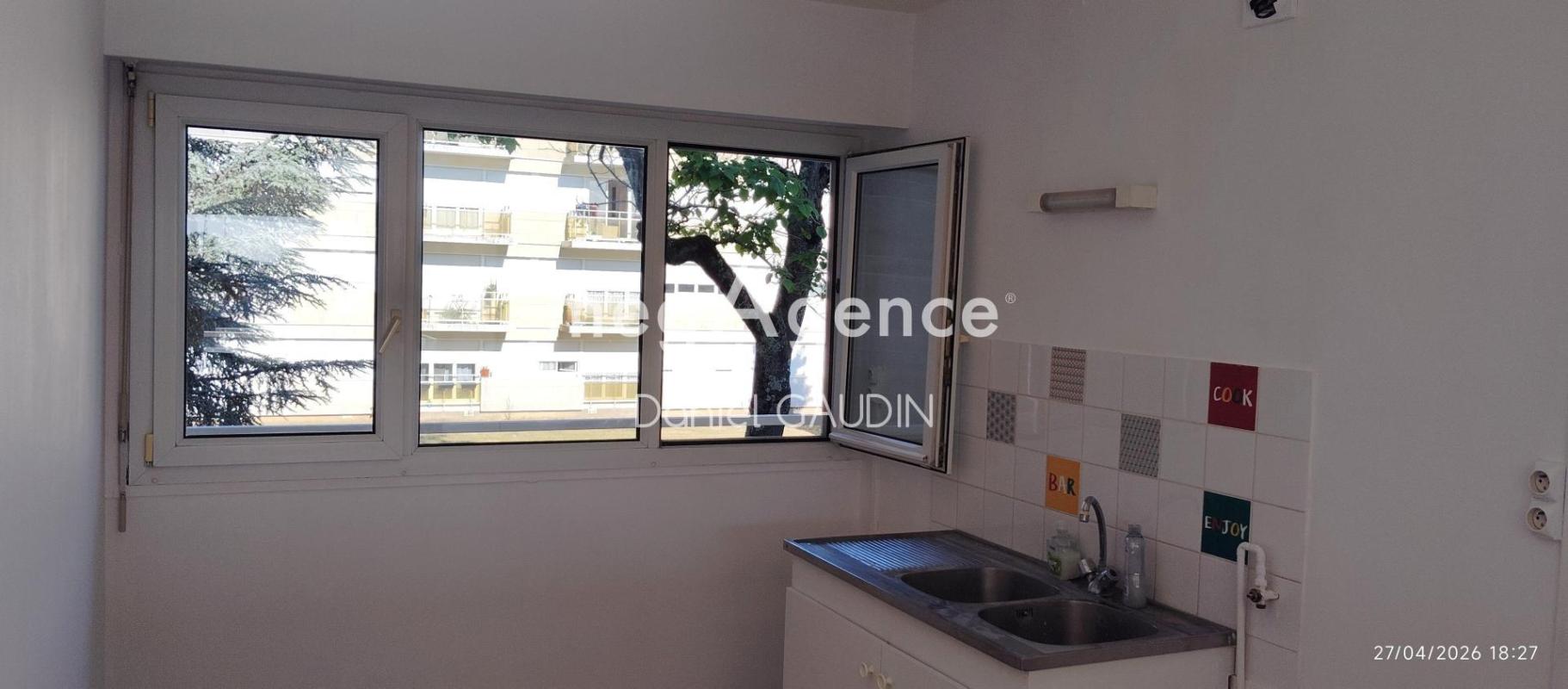 Appartement  à Cognac  –53 m² avec parking et cave - Photo 3