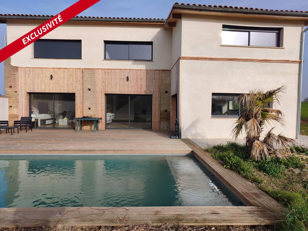 Proche Grenade , superbe maison T6 , avec cachet de l ' ancien, sur une parcelle de 2000m² avec piscine - Photo 2