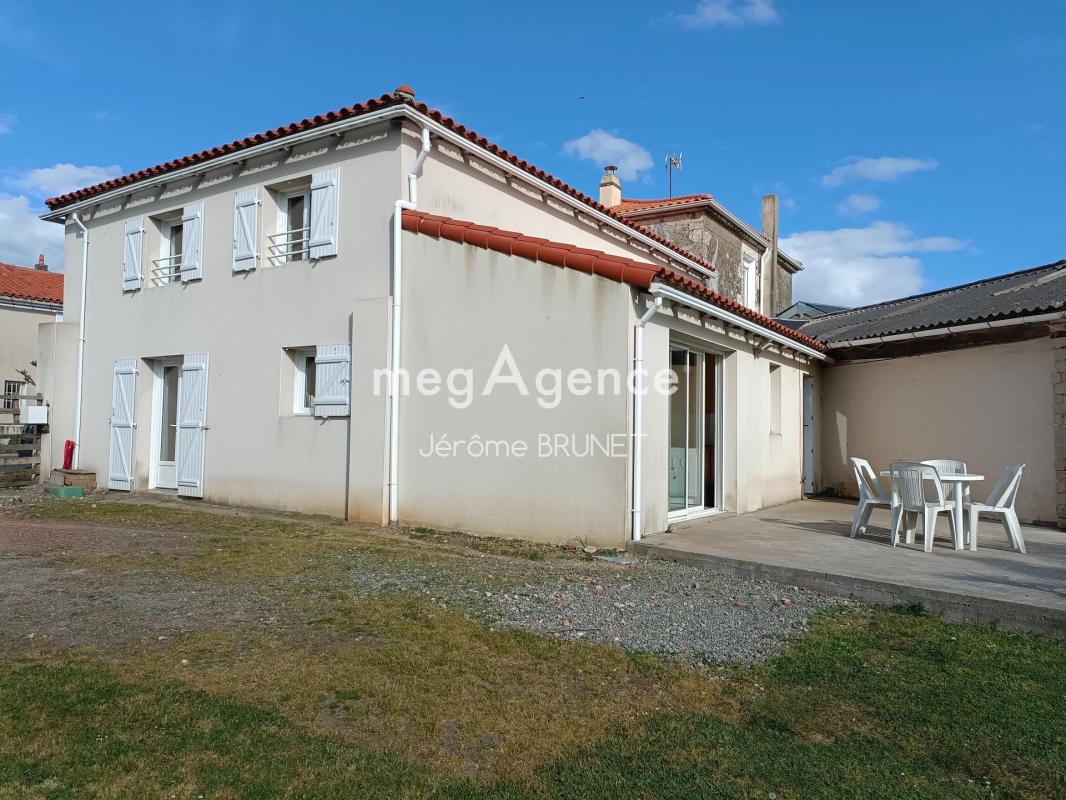 Maison à vendre, 6 pièces, 143 m², Sainte Hermine