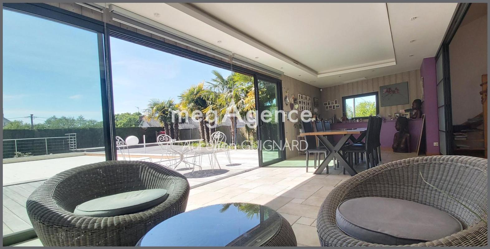5 chambres, terrain clos et paysager, piscine, garage - Photo 4