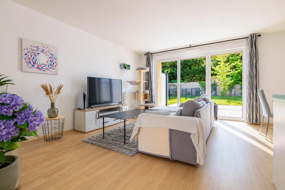 APPARTEMENT T3 - JARDIN ET  PARKING - Photo 4