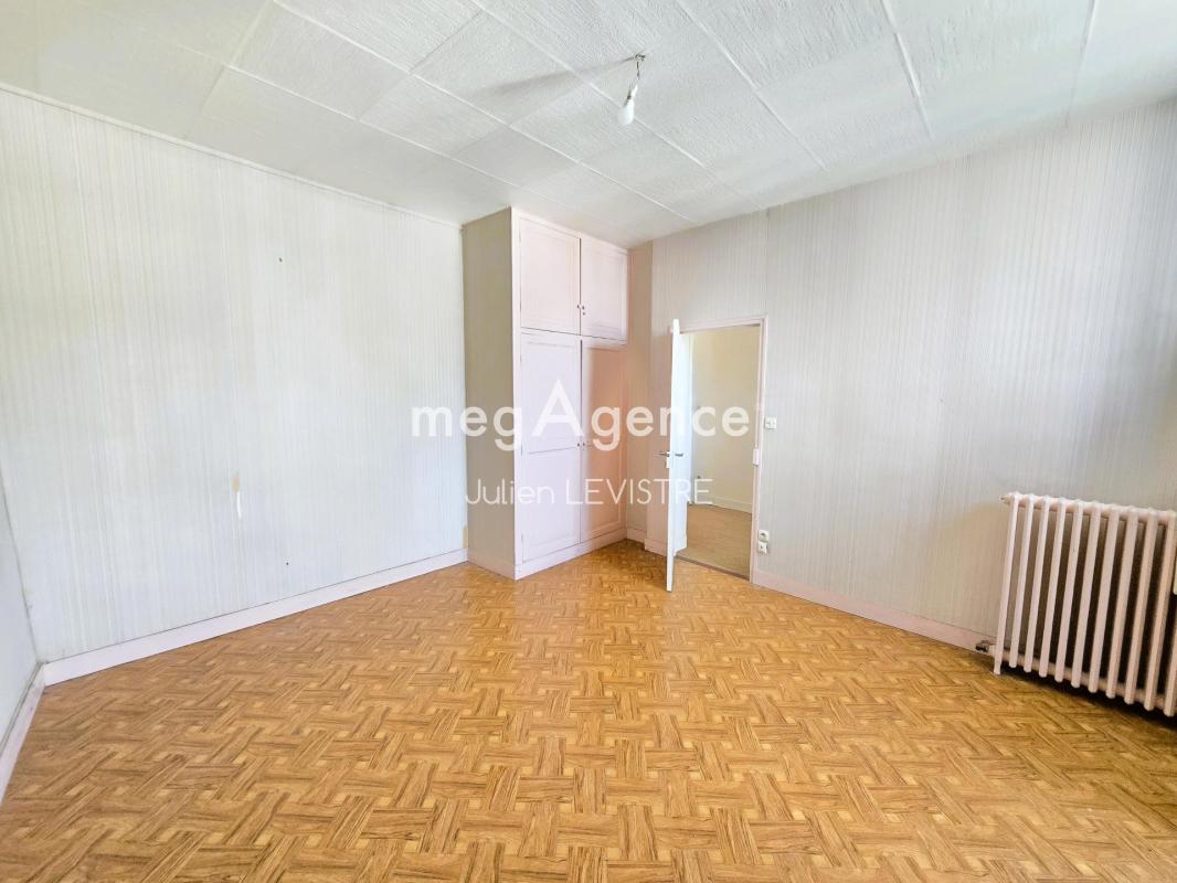 Maison de 6 pièces de 131m² - Photo 4