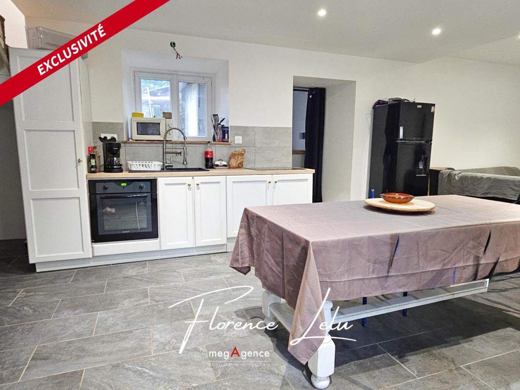 Maison en pierre rénovée - 80 m²- 2 chambres - Photo 4