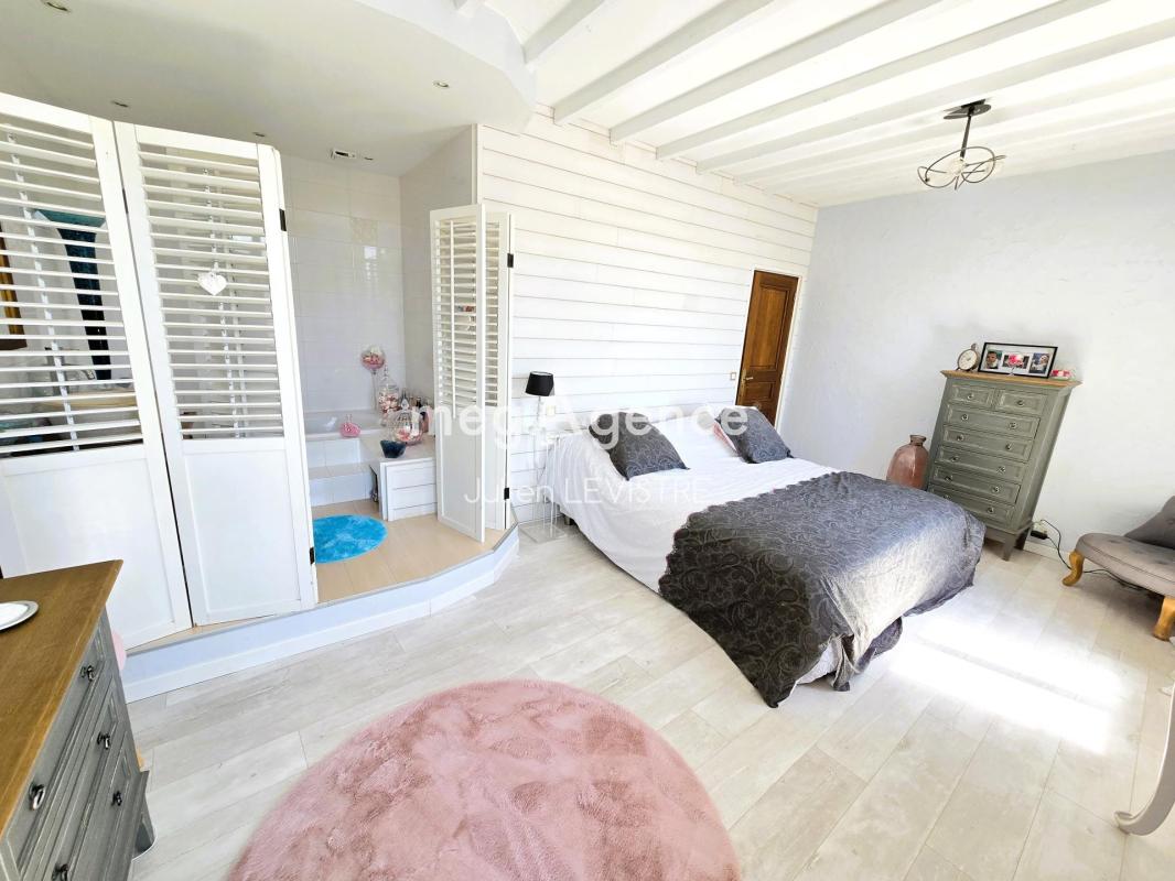 Maison de 6 pièces de 180m² - Photo 4