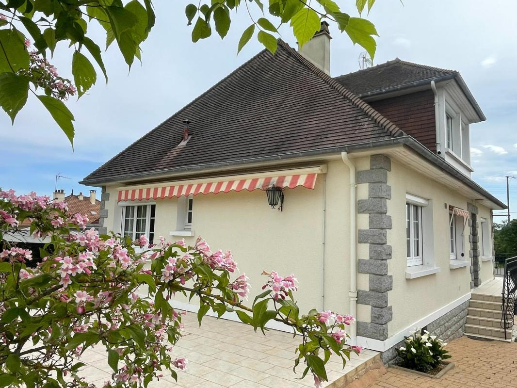 Maison à vendre, 5 pièces, 108 m², Noyen Sur Sarthe