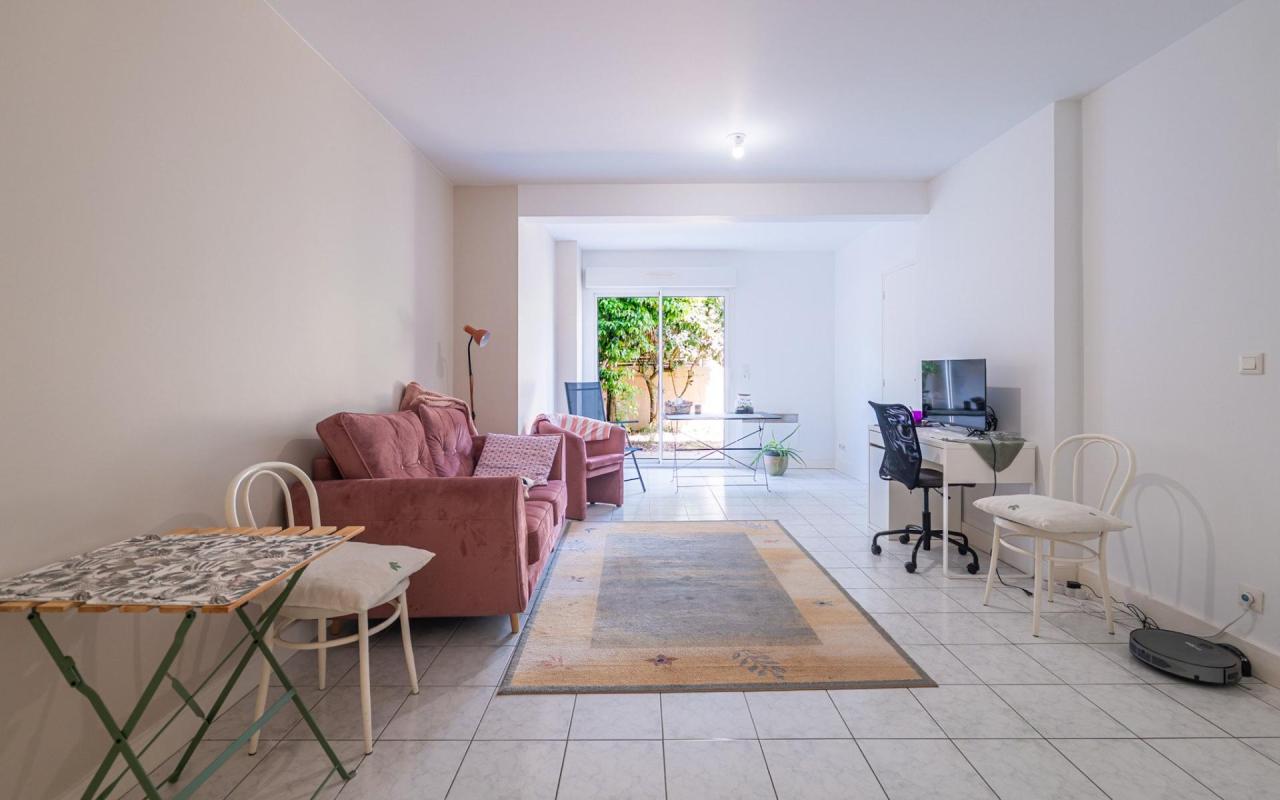 Appartement T3 avec un grand jardin de 120 m² - Photo 2