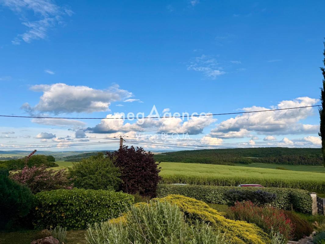 Belle maison traditionnelle avec une vue imprenable - Photo 2