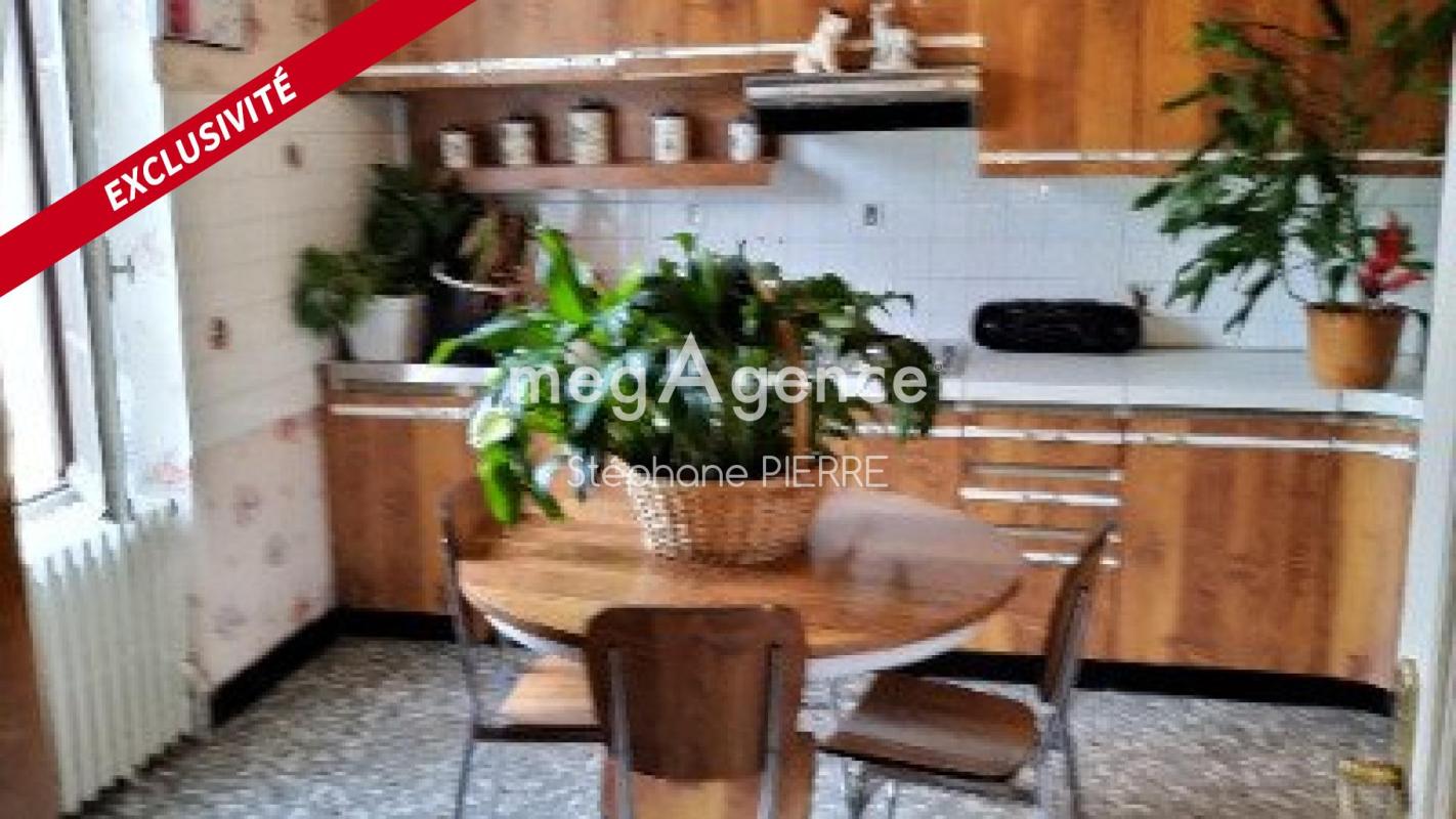MAISON DE VILLE A RENOVER - Photo 2