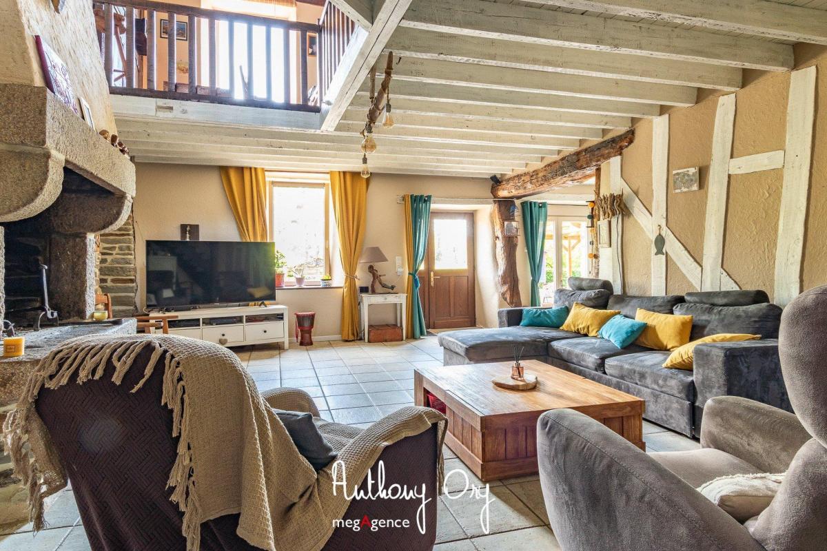 Maison en pierre 8 pièces - 217 m² - Photo 4
