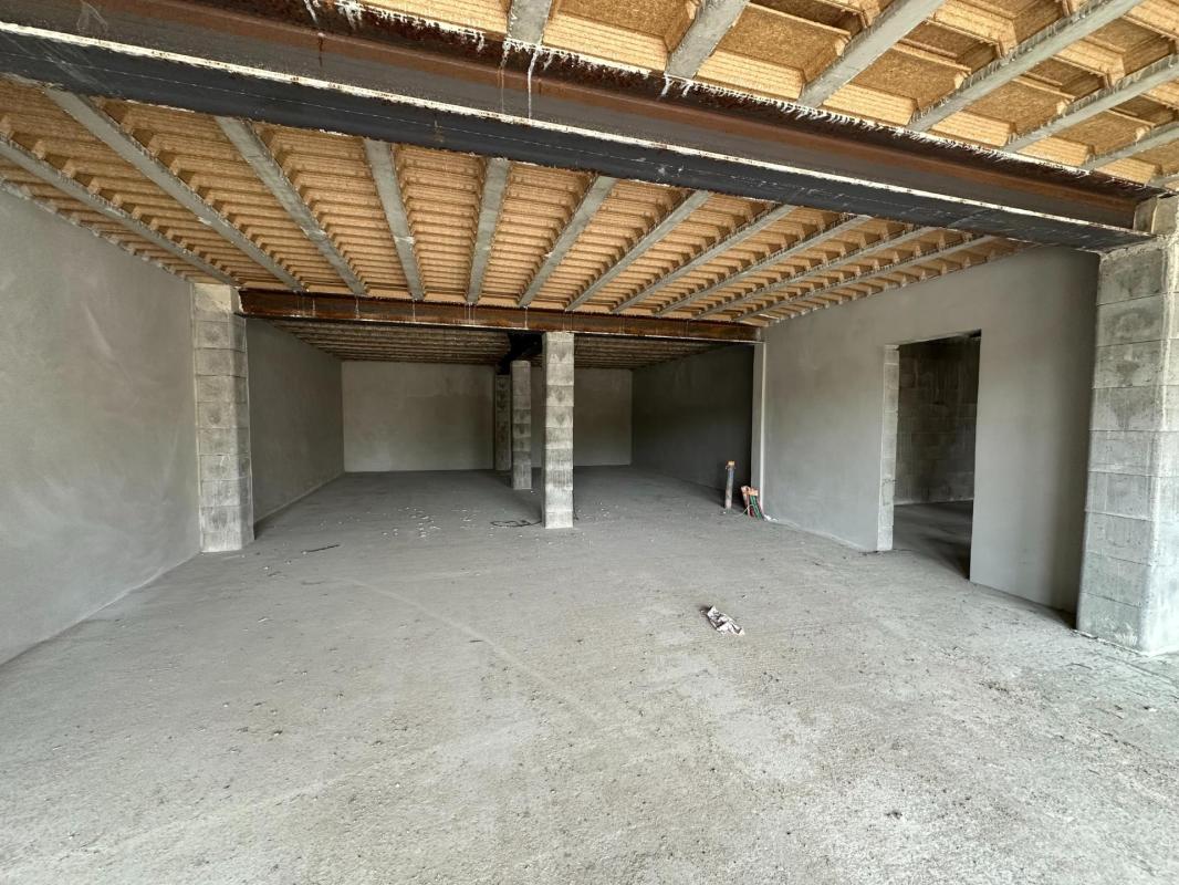 Maison sur Blaison Gohier de 225 m² env sur une parcelle de 746 m². Vendue hors d'eau - Photo 3