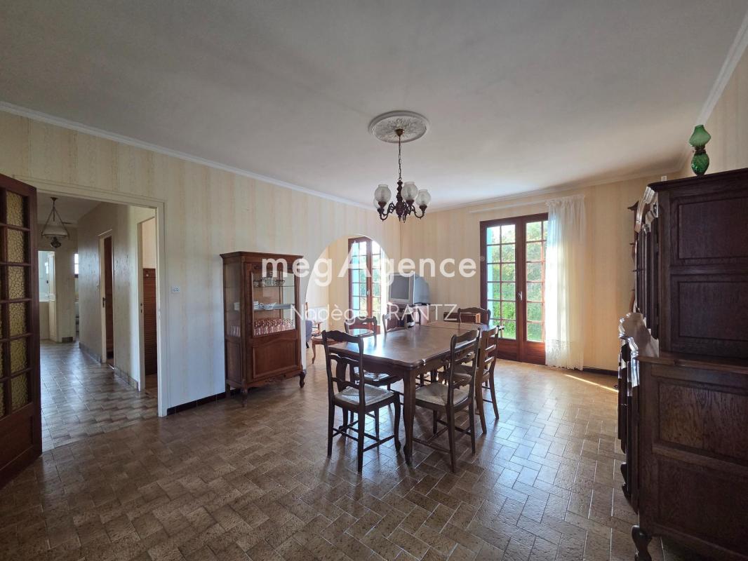 Maison plain-pied 102 m² – 3 chambres – Garages – Terrain 790 m² – Saint-Julien-de-l’Escap - Photo 3