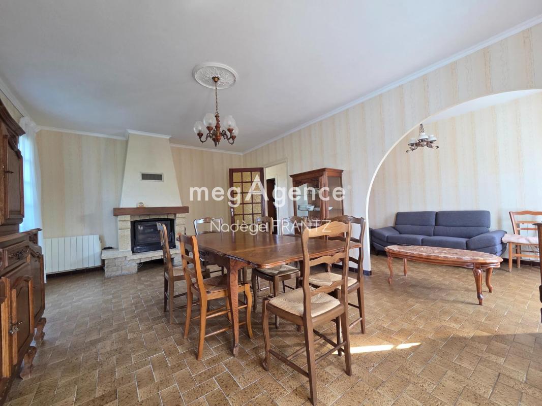Maison plain-pied 102 m² – 3 chambres – Garages – Terrain 790 m² – Saint-Julien-de-l’Escap - Photo 4