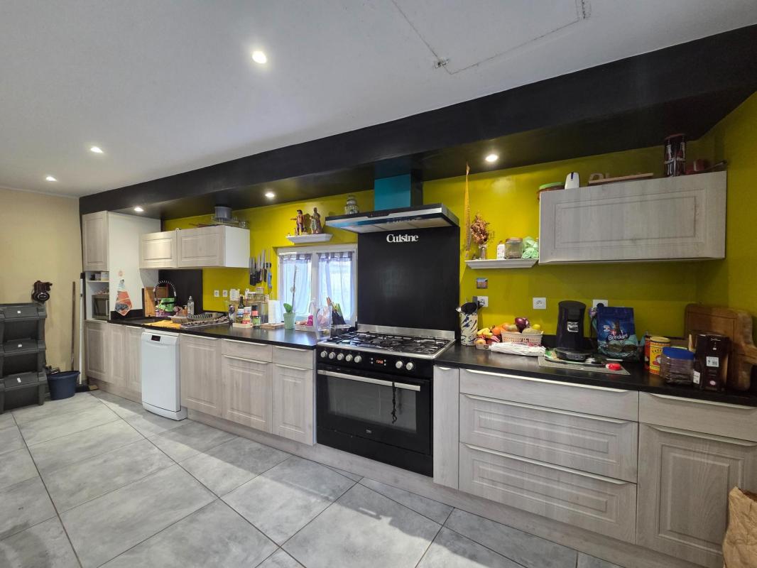 Maison de plain-pied avec dépendances, potentiel gîte et chambres d’hôtes - Photo 2