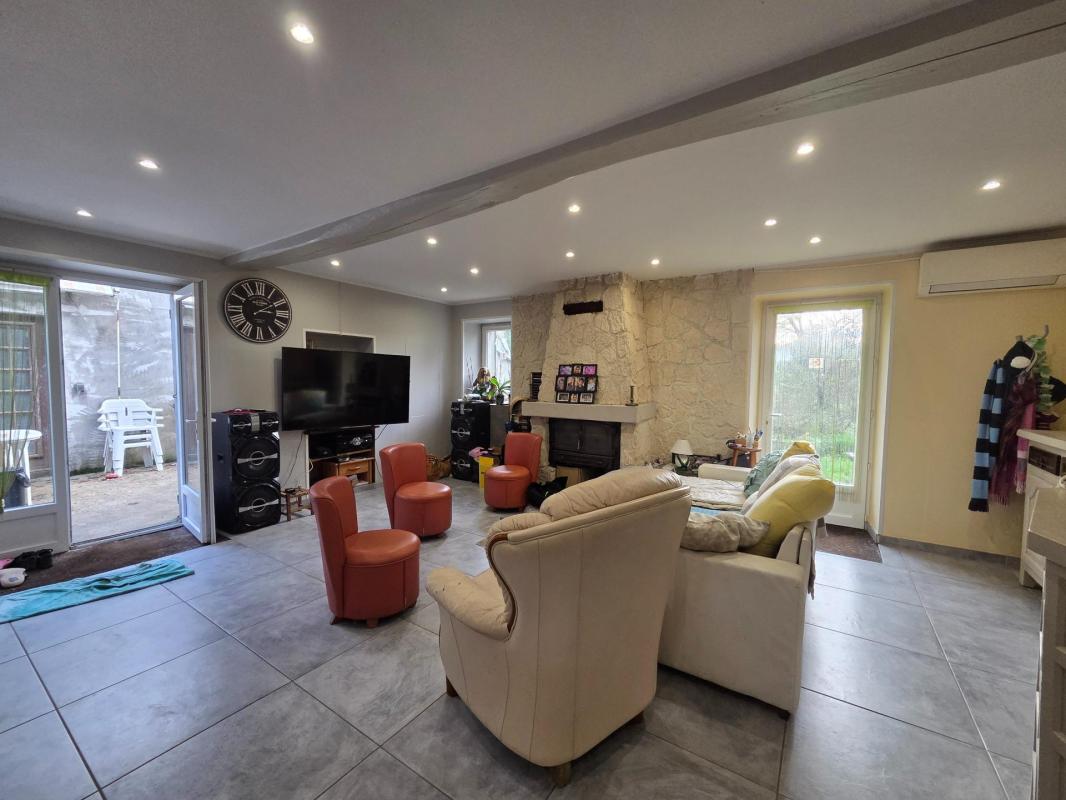 Maison de plain-pied avec dépendances, potentiel gîte et chambres d’hôtes - Photo 4