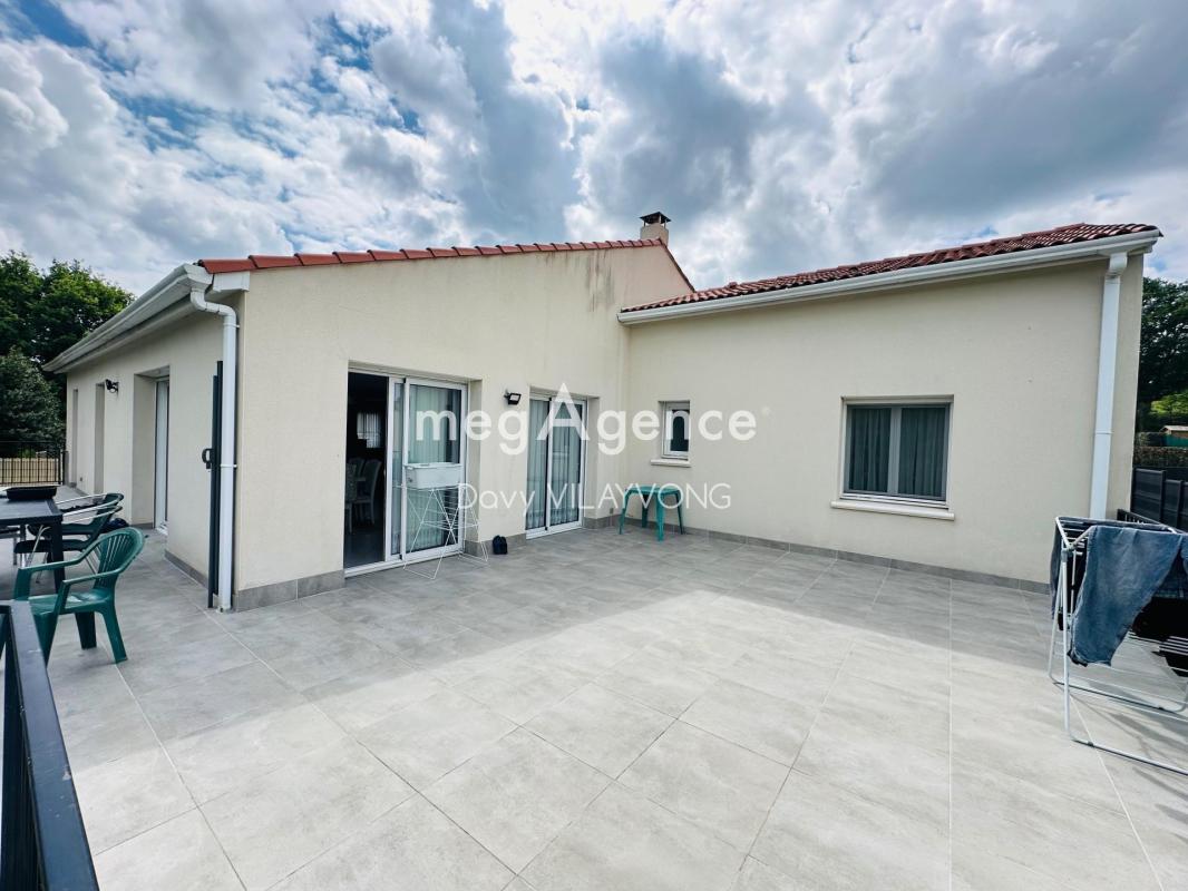 Maison à vendre, 8 pièces, 198 m², Mortagne Sur Sevre