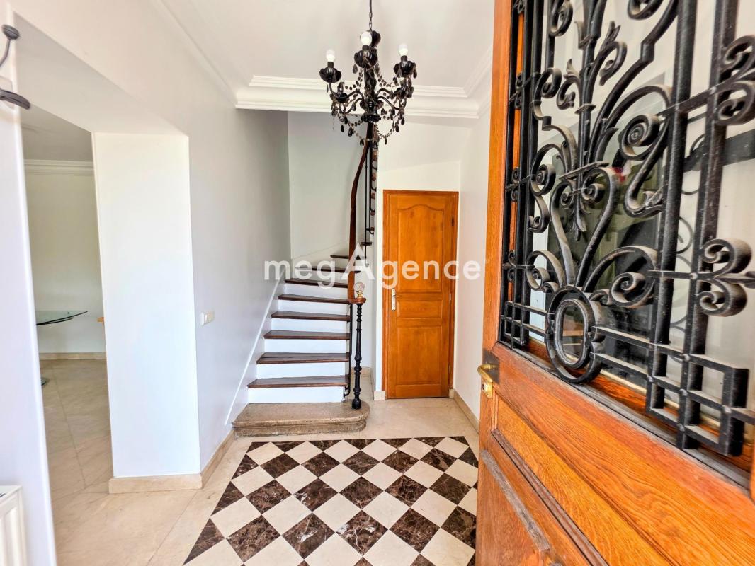 Maison de Maitre Rénovée 7 pièces 189m²-12mns RER A - Photo 2